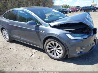 TESLA MODEL X 2020