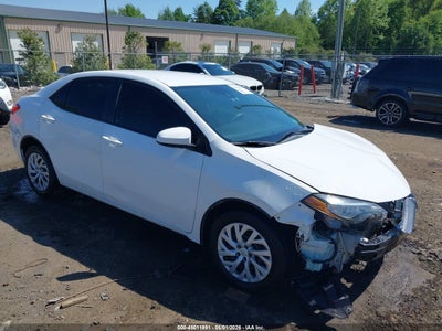TOYOTA COROLLA 2017