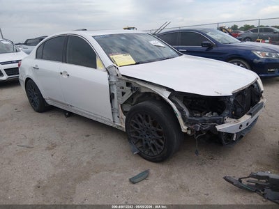 HYUNDAI GENESIS 2013