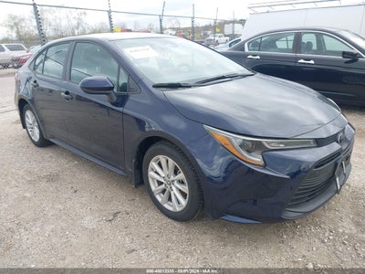 TOYOTA COROLLA 2025