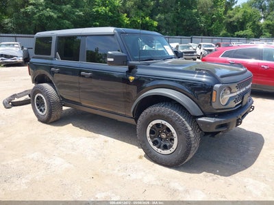FORD BRONCO 2024