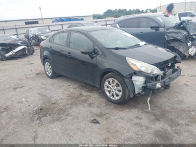 KIA RIO 2015