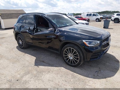 MERCEDES-BENZ GLC 300 2021
