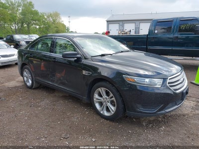 FORD TAURUS 2016