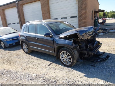 VOLKSWAGEN TIGUAN 2016