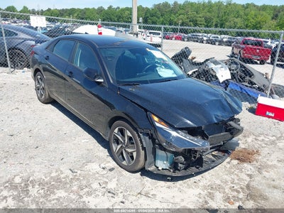 HYUNDAI ELANTRA 2023