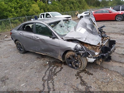 HYUNDAI ELANTRA 2023