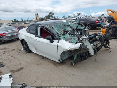 TOYOTA CAMRY 2021