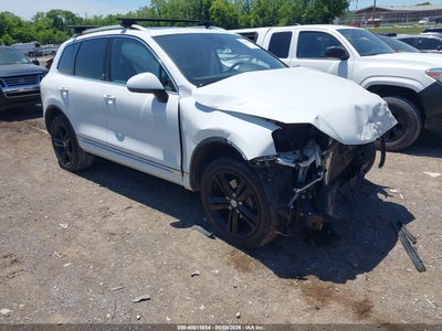 VOLKSWAGEN TOUAREG 2017