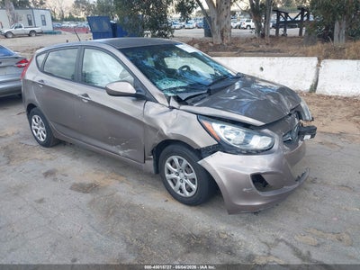 HYUNDAI ACCENT 2013
