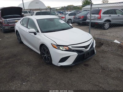 TOYOTA CAMRY 2019