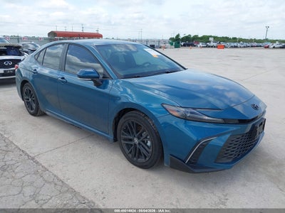 TOYOTA CAMRY 2026