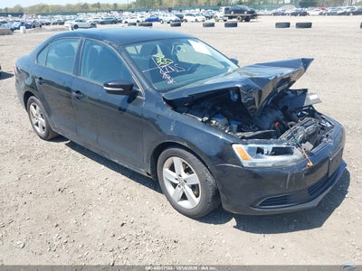 VOLKSWAGEN JETTA 2012