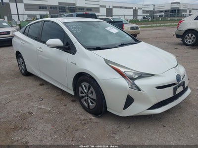 TOYOTA PRIUS 2016