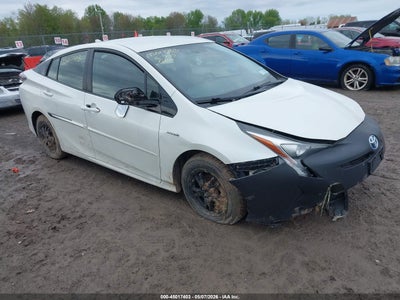 TOYOTA PRIUS 2016