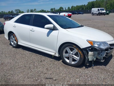 TOYOTA CAMRY 2013