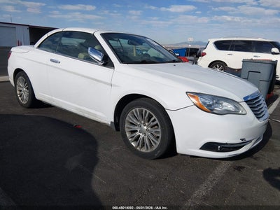 CHRYSLER 200 2013