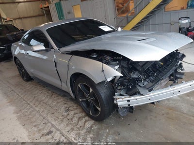FORD MUSTANG 2019