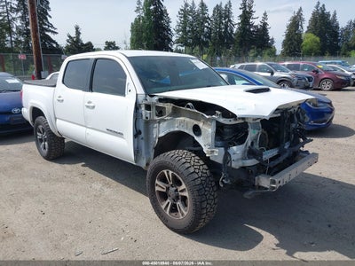 TOYOTA TACOMA 2018