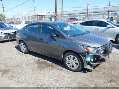 NISSAN VERSA 2021