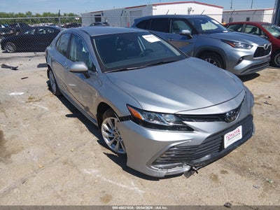 TOYOTA CAMRY 2024