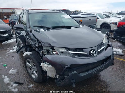 TOYOTA RAV4 2015