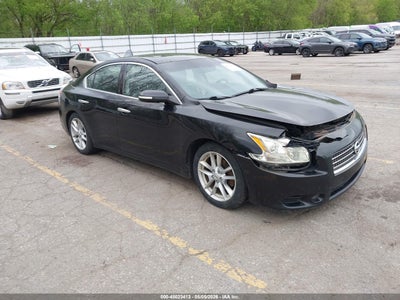 NISSAN MAXIMA 2009