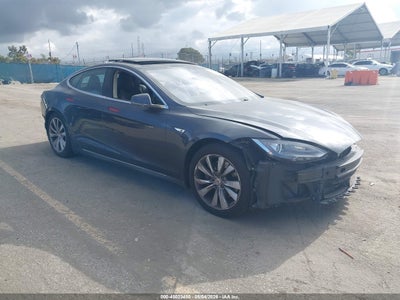 TESLA MODEL S 2015