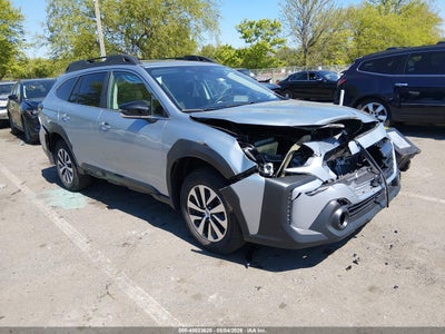 SUBARU OUTBACK 2025