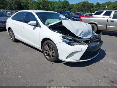 TOYOTA CAMRY 2016