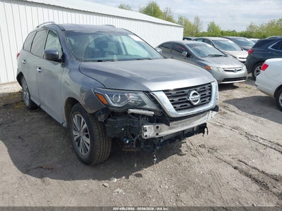 NISSAN PATHFINDER 2019