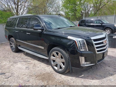 CADILLAC ESCALADE ESV 2015