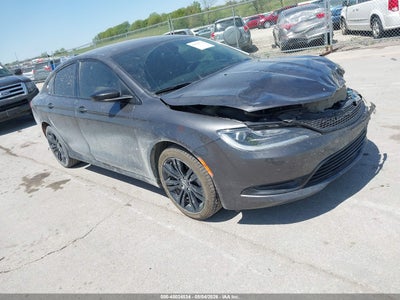 CHRYSLER 200 2017