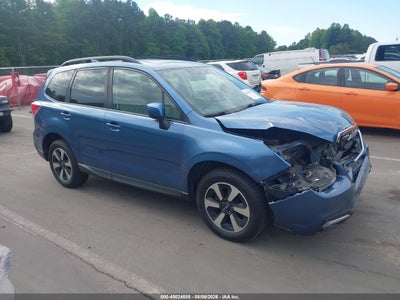 SUBARU FORESTER 2017
