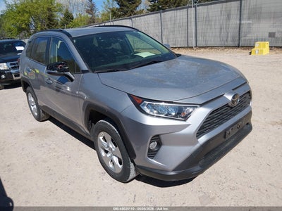 TOYOTA RAV4 2021