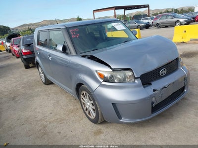 SCION XB 2010