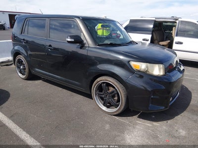 SCION XB 2012