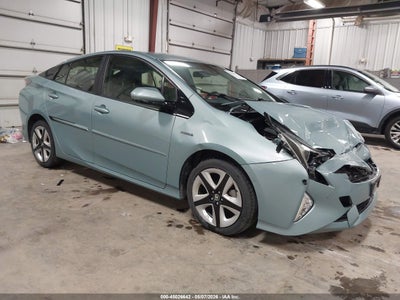 TOYOTA PRIUS 2017