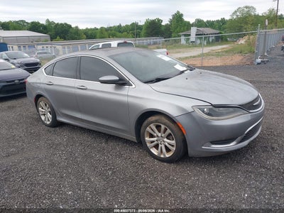 CHRYSLER 200 2015
