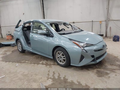 TOYOTA PRIUS 2018