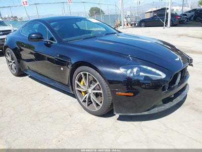 ASTON MARTIN V8 2013