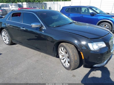 CHRYSLER 300 2019