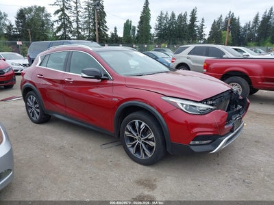 INFINITI QX30 2017