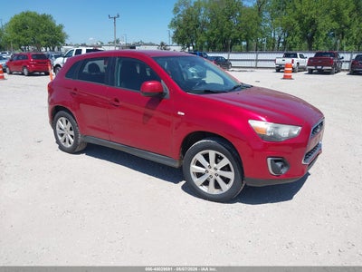 MITSUBISHI OUTLANDER SPORT 2015
