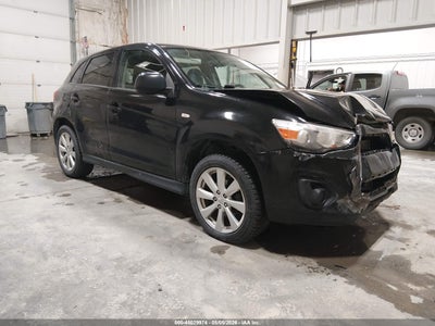MITSUBISHI OUTLANDER SPORT 2015