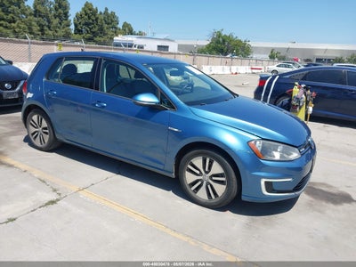 VOLKSWAGEN E-GOLF 2016