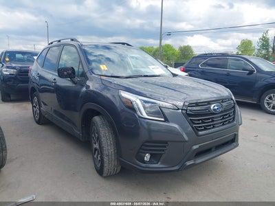 SUBARU FORESTER 2024