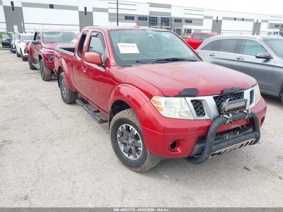 NISSAN FRONTIER 2014