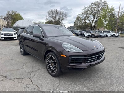 PORSCHE CAYENNE 2021