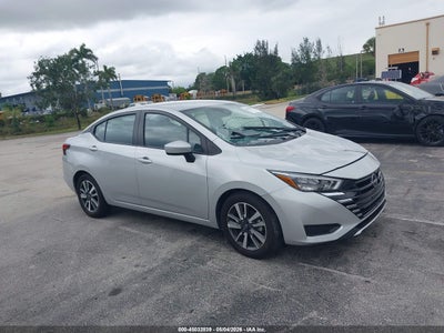 NISSAN VERSA 2025
